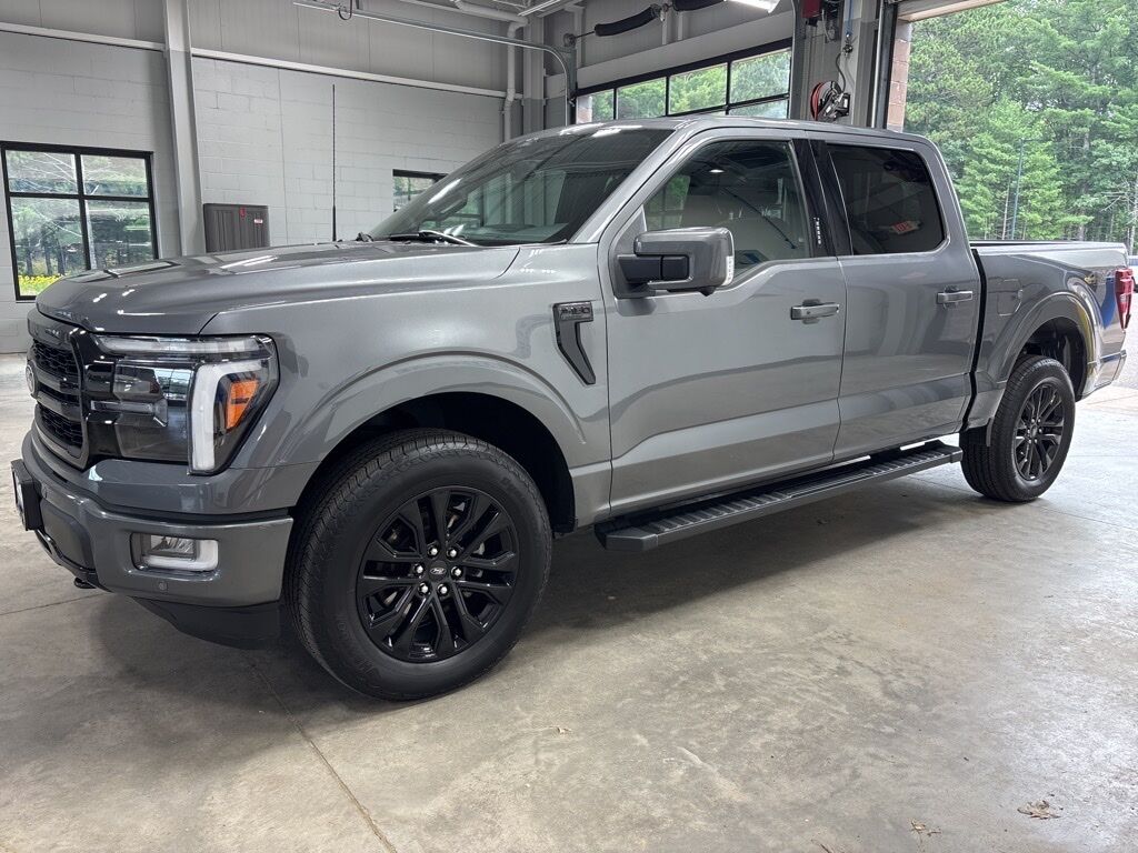 2024 Ford F-150 4x4 SuperCrew Lariat Minocqua WI