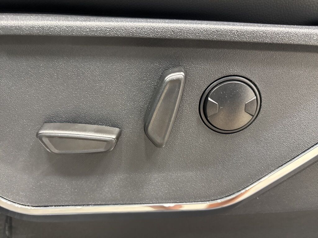 2024 Ford F-150 4x4 SuperCrew Lariat Minocqua WI
