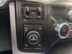 2024 Ford F-150 4x4 SuperCrew Lariat Fond du Lac WI