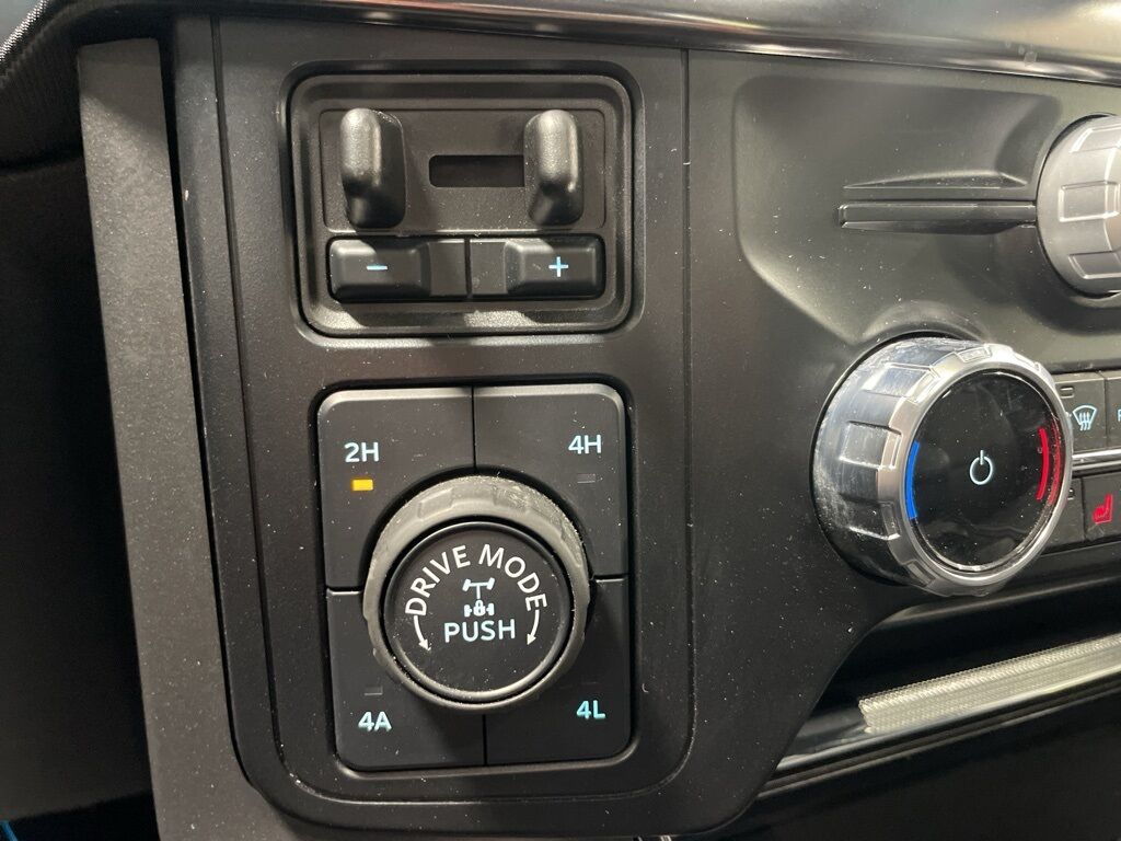 2024 Ford F-150 4x4 SuperCrew Lariat Minocqua WI