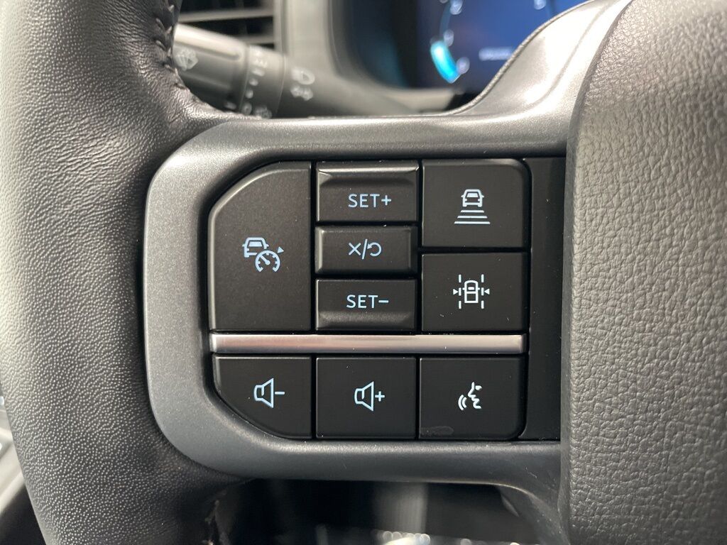 2024 Ford F-150 4x4 SuperCrew Lariat Minocqua WI