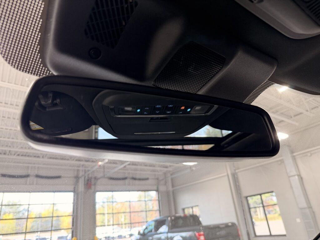 2024 Ford F-150 4x4 SuperCrew Lariat Minocqua WI