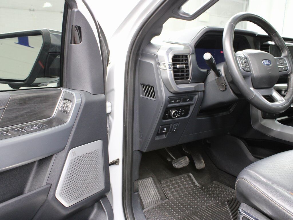 2024 Ford F-150 4x4 SuperCrew Lariat Minocqua WI