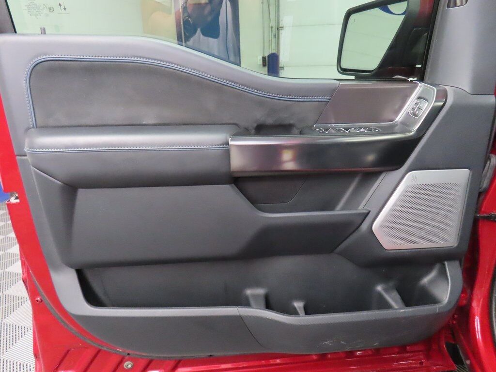 2024 Ford F-150 4x4 SuperCrew Platinum Fond du Lac WI