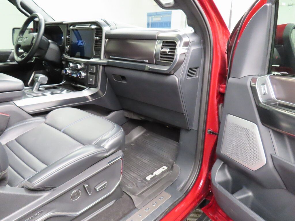 2024 Ford F-150 4x4 SuperCrew Platinum Fond du Lac WI