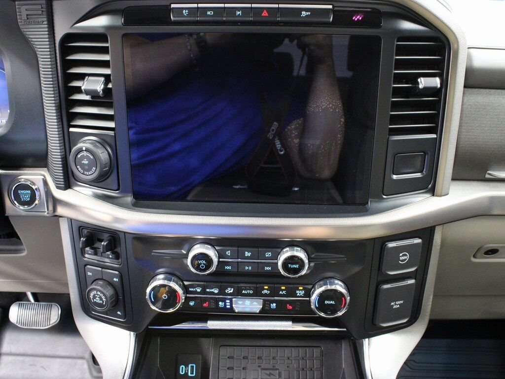 2024 Ford F-150 4x4 SuperCrew Platinum Fond du Lac WI