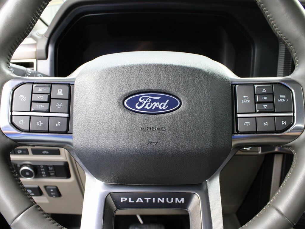 2024 Ford F-150 4x4 SuperCrew Platinum Fond du Lac WI