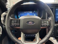 2024 Ford F-150 4x4 SuperCrew Platinum Fond du Lac WI