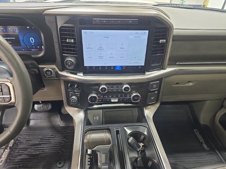 2024 Ford F-150 4x4 SuperCrew Platinum Minocqua WI