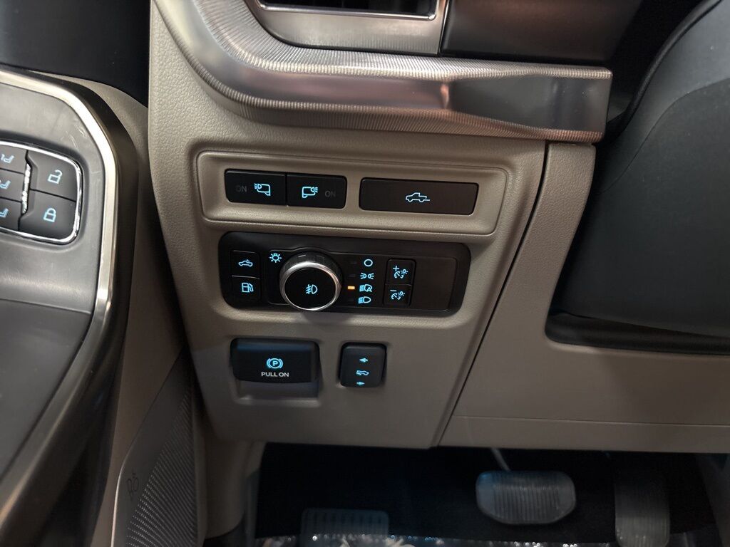 2024 Ford F-150 4x4 SuperCrew Platinum Minocqua WI