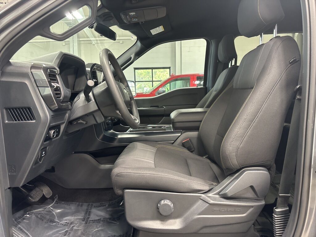2024 Ford F-150 4x4 SuperCrew STX Fond du Lac WI