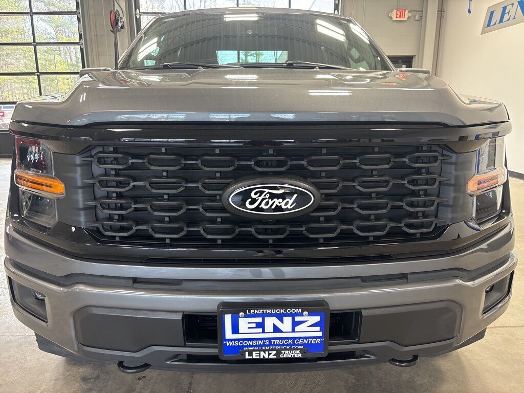 2024 Ford F-150 4x4 SuperCrew STX Fond du Lac WI
