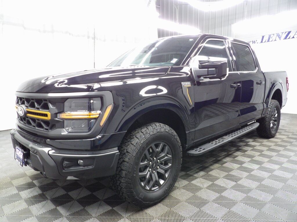 2024 Ford F-150 4x4 SuperCrew Tremor Fond du Lac WI