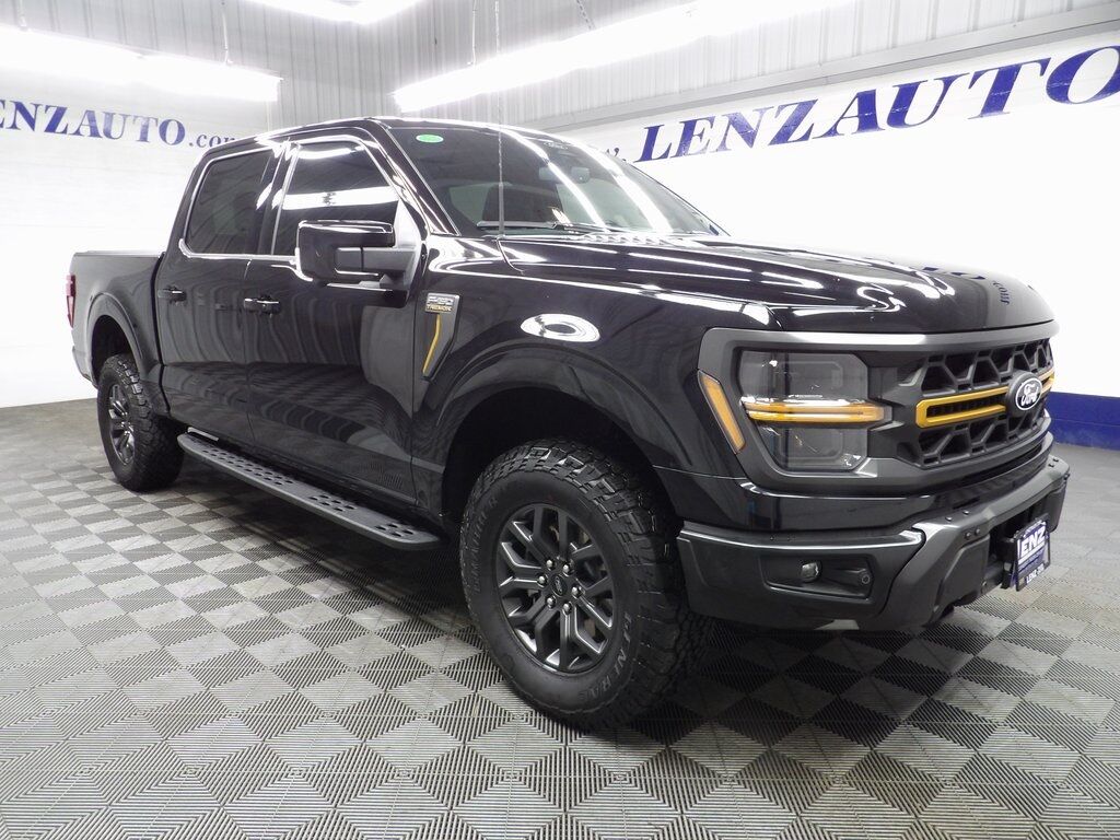 2024 Ford F-150 4x4 SuperCrew Tremor Fond du Lac WI
