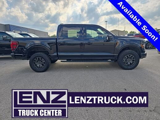 2024_Ford_F-150_4x4 SuperCrew Tremor_ Fond du Lac WI