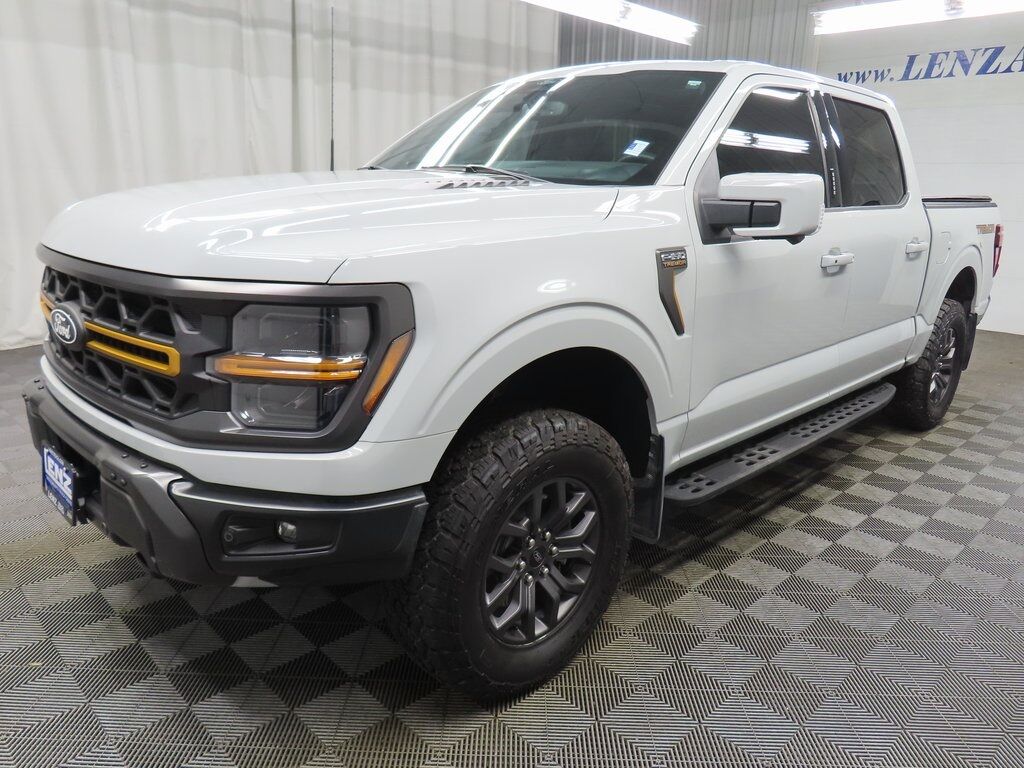2024 Ford F-150 4x4 SuperCrew Tremor Fond du Lac WI