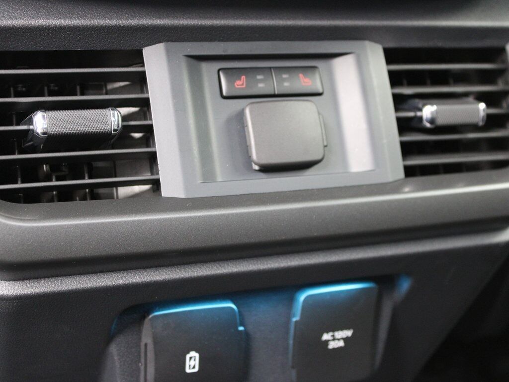 2024 Ford F-150 4x4 SuperCrew Tremor Fond du Lac WI