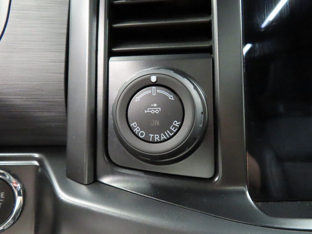 2024 Ford F-150 4x4 SuperCrew XLT Fond du Lac WI
