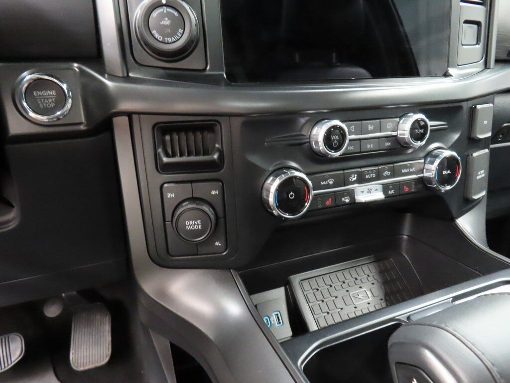 2024 Ford F-150 4x4 SuperCrew XLT Fond du Lac WI