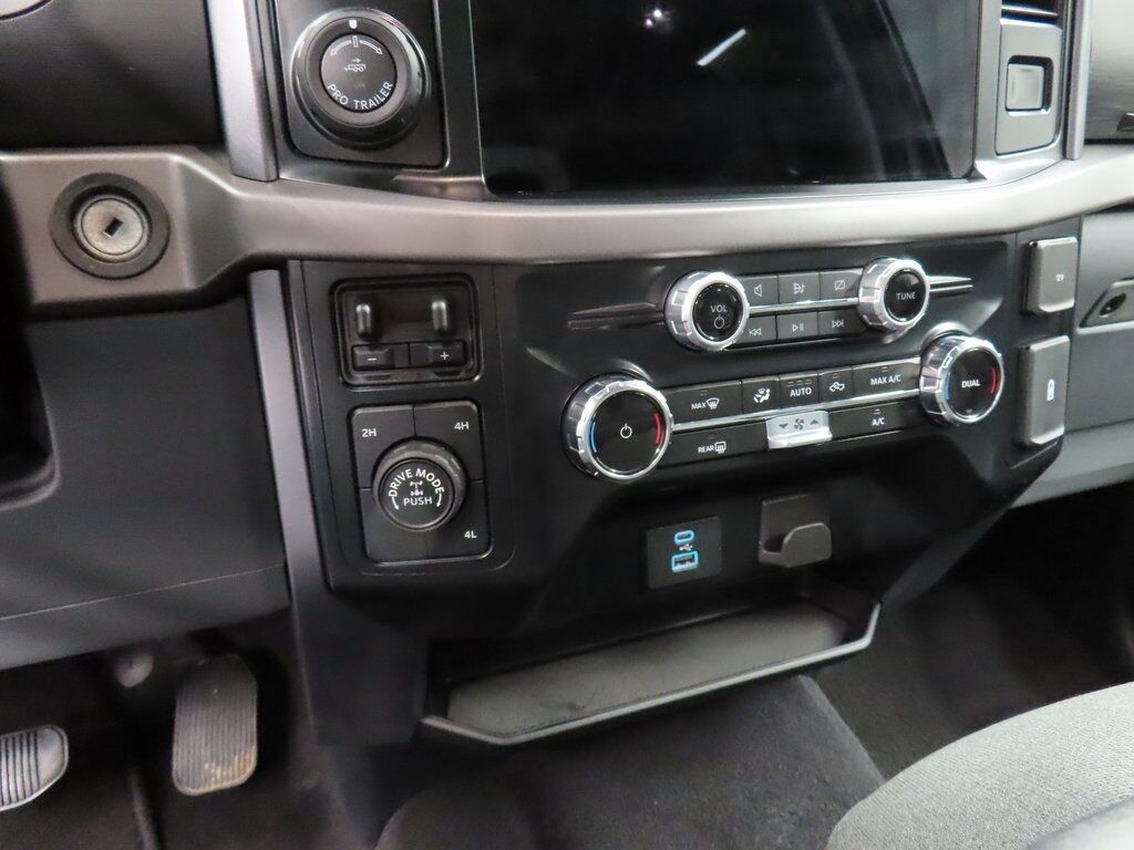 2024 Ford F-150 4x4 SuperCrew XLT Fond du Lac WI