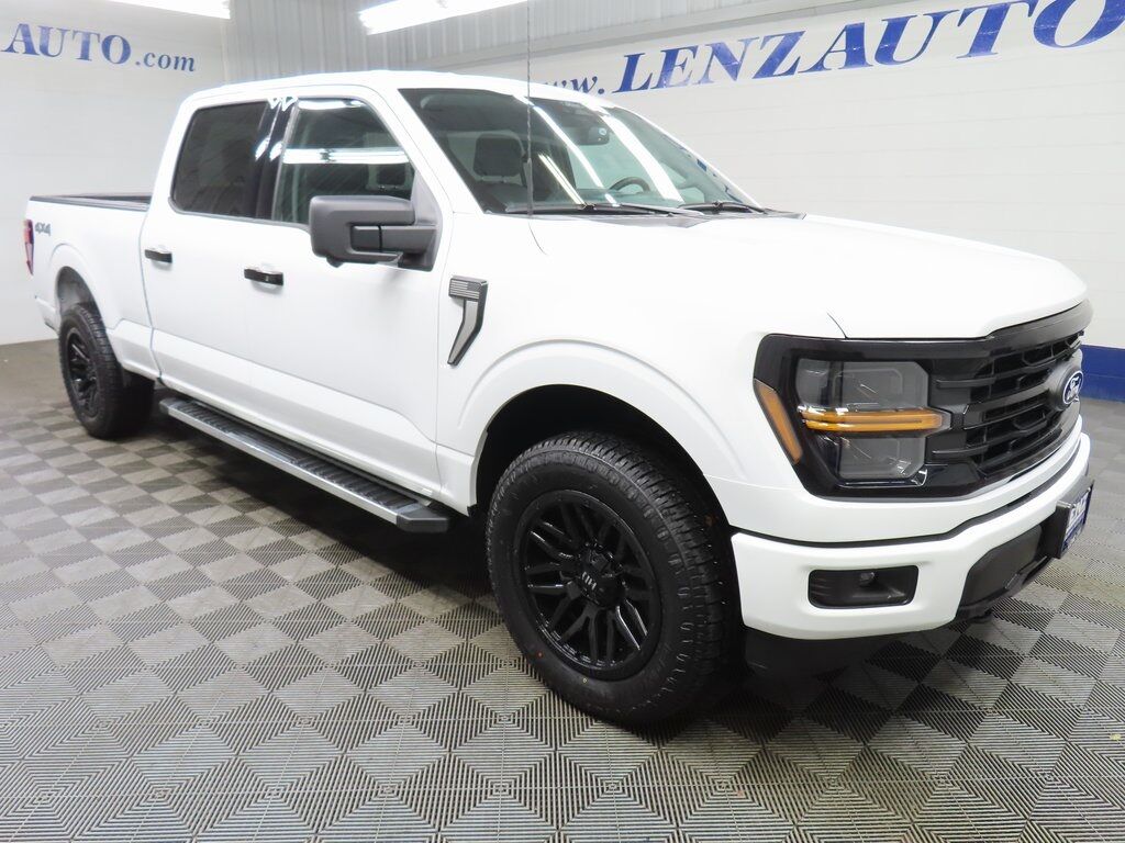 2024 Ford F-150 4x4 SuperCrew XLT Fond du Lac WI