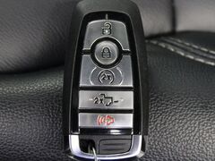2024 Ford F-150 4x4 SuperCrew XLT Fond du Lac WI