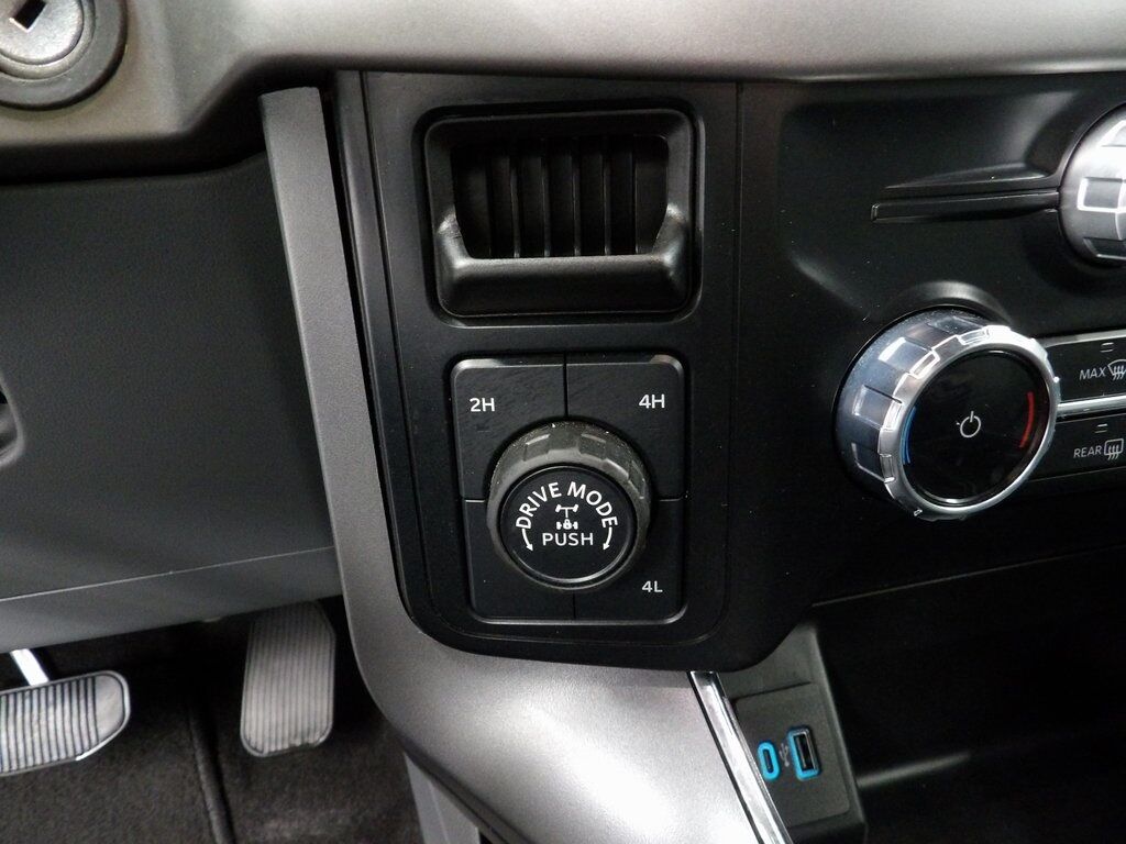 2024 Ford F-150 4x4 SuperCrew XLT Fond du Lac WI