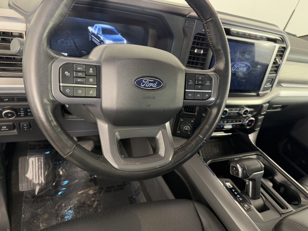 2024 Ford F-150 LARIAT 4WD SuperCrew FX4 w/Twin Panel Moonroof Maumee OH