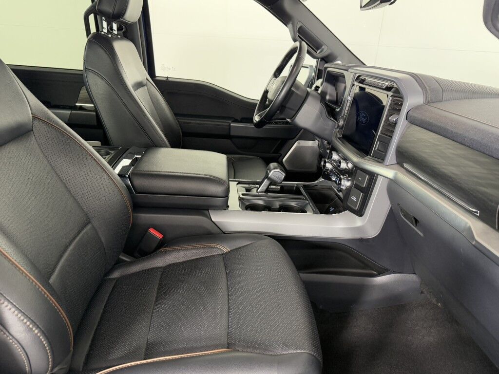 2024 Ford F-150 LARIAT 4WD SuperCrew FX4 w/Twin Panel Moonroof Maumee OH