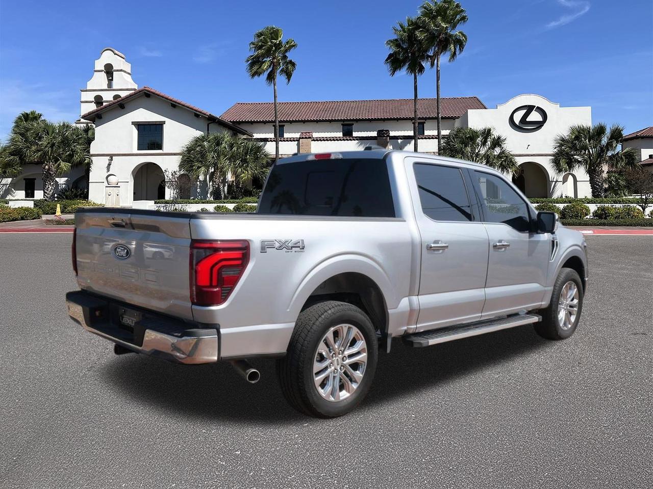 2024 Ford F-150 LARIAT