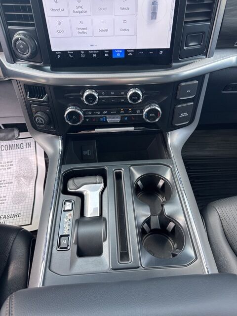 2024 Ford F-150 Lariat  TX