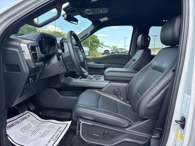 2024 Ford F-150 Lariat  TX