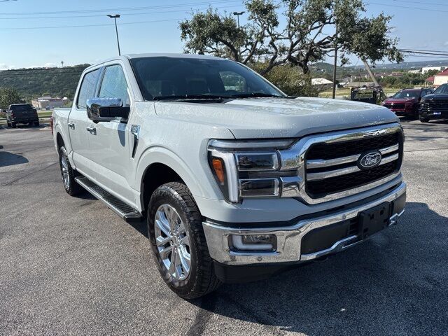 2024 Ford F-150 Lariat  TX
