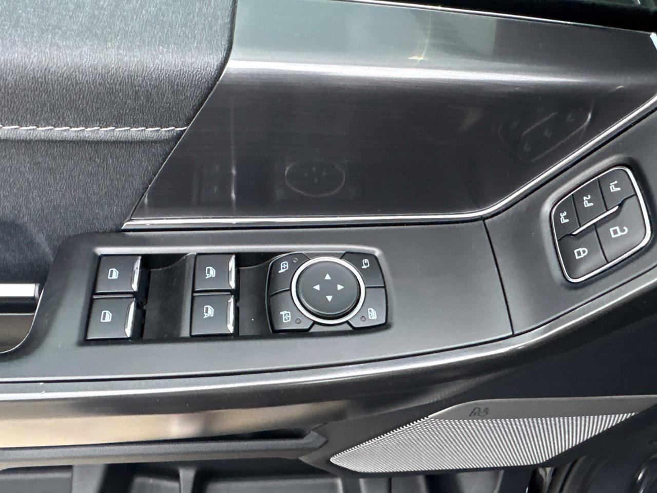 2024 Ford F-150 Lariat Watertown SD