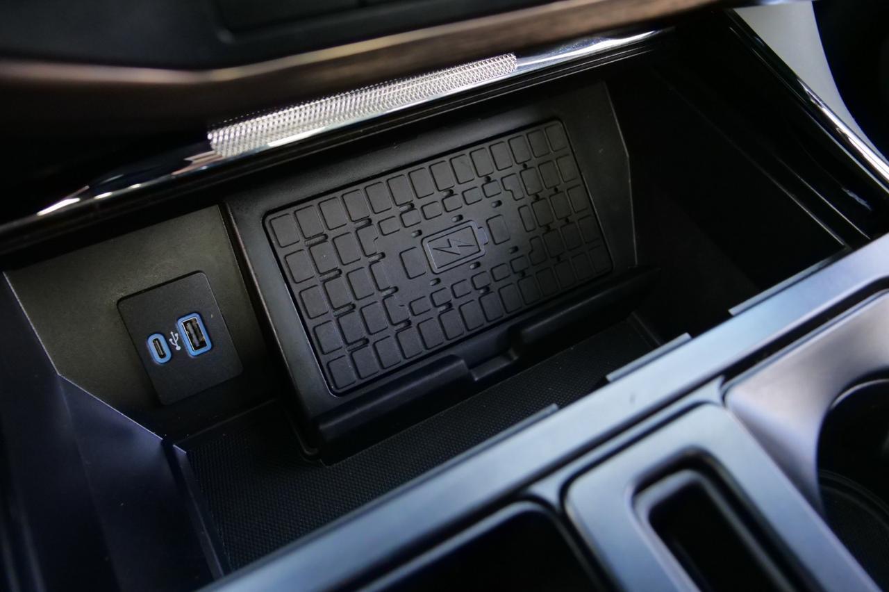 2024 Ford F-150 Lightning LARIAT / AWD / Vented Seats / Pro Power Onboard! Lincolnton NC