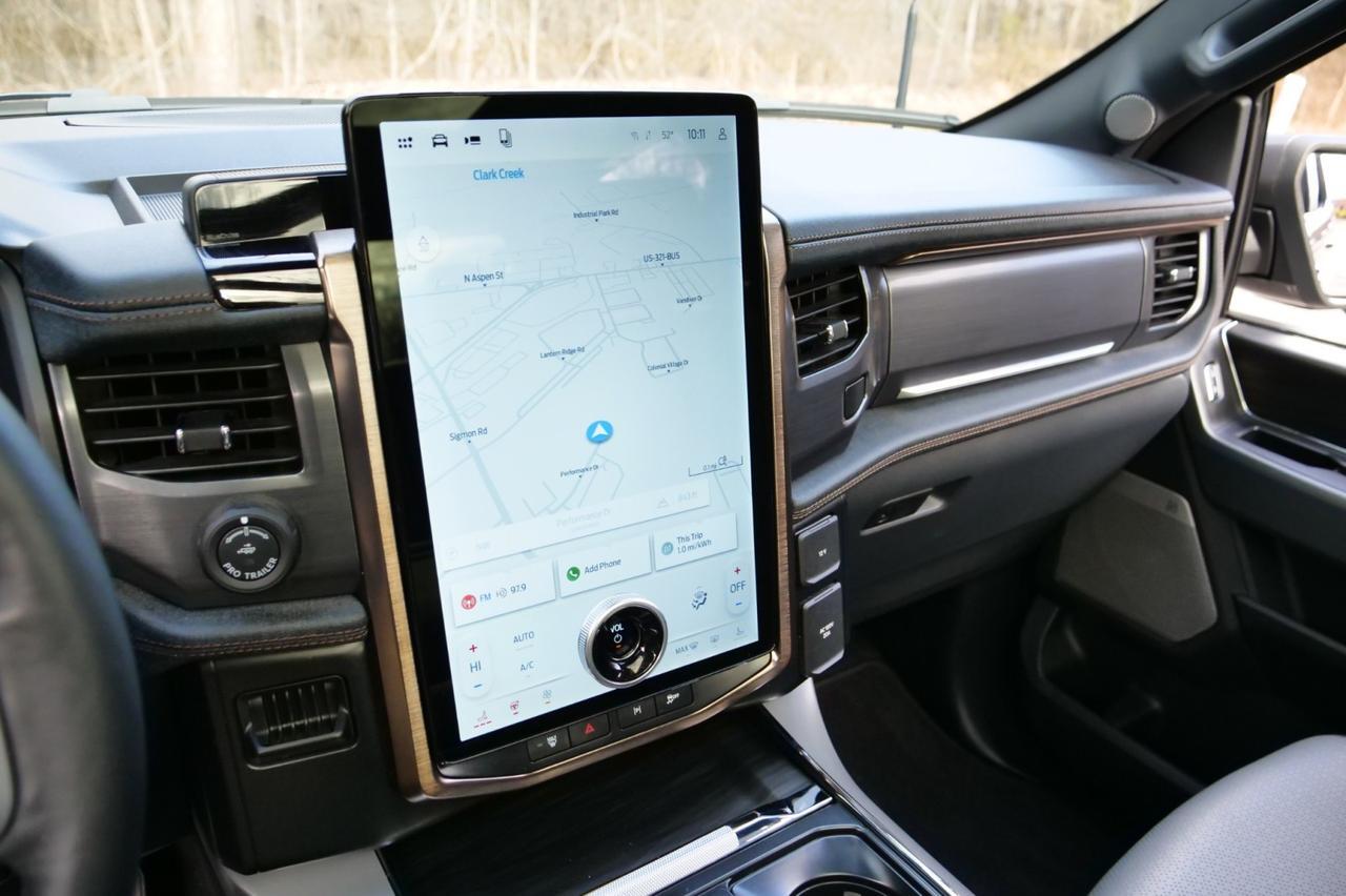 2024 Ford F-150 Lightning LARIAT / AWD / Vented Seats / Pro Power Onboard! Lincolnton NC