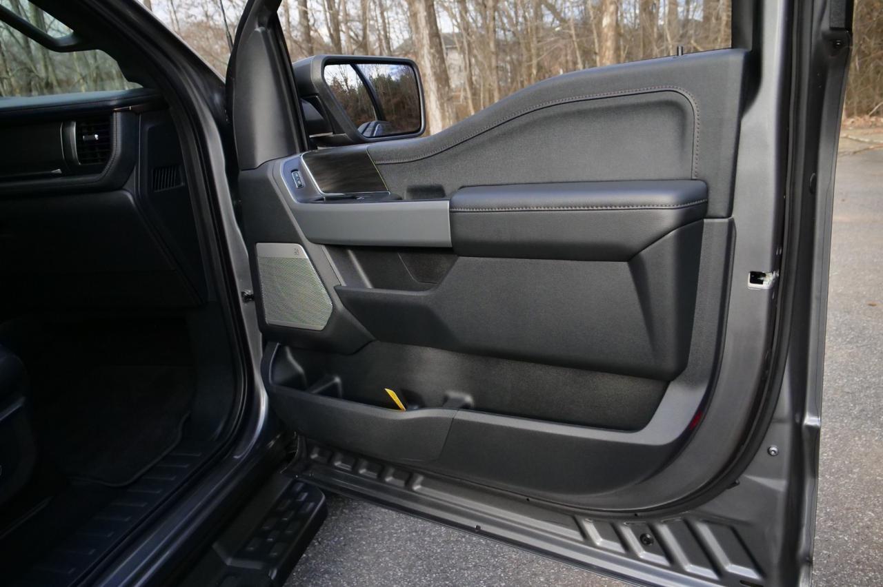 2024 Ford F-150 Lightning LARIAT / AWD / Vented Seats / Pro Power Onboard! Lincolnton NC