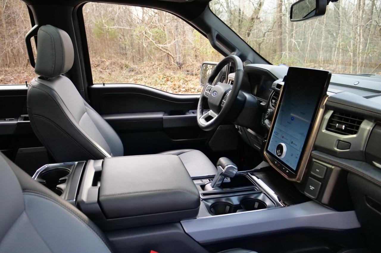 2024 Ford F-150 Lightning LARIAT / AWD / Vented Seats / Pro Power Onboard! Lincolnton NC