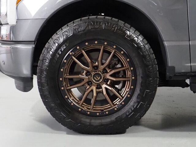 2024 Ford F-150 Lightning Lariat 4WD *NAVIGATION, ADAPTIVE CRUISE, SAFETY ALERTS, 360 CAMERAS, 15.5 INCH COLOR TOUCHSCREEN, TWIN PANEL MOONROOF, CLIMATE SEATS, HTD STEERING, BANG & OLUFSEN, WIRELESS CHARGING, ANDROID & APPLE Round Rock TX