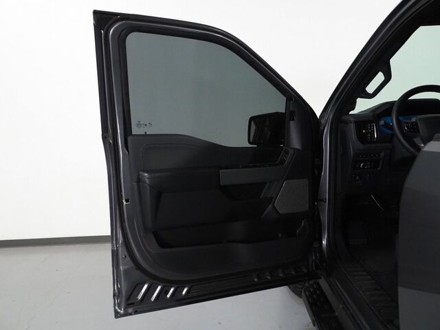 2024 Ford F-150 Lightning Lariat 4WD *NAVIGATION, ADAPTIVE CRUISE, SAFETY ALERTS, 360 CAMERAS, 15.5 INCH COLOR TOUCHSCREEN, TWIN PANEL MOONROOF, CLIMATE SEATS, HTD STEERING, BANG & OLUFSEN, WIRELESS CHARGING, ANDROID & APPLE Round Rock TX