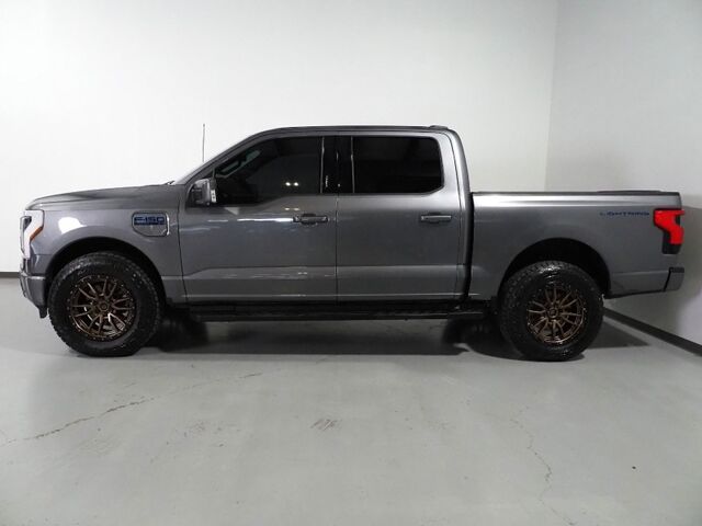 2024 Ford F-150 Lightning Lariat 4WD *NAVIGATION, ADAPTIVE CRUISE, SAFETY ALERTS, 360 CAMERAS, 15.5 INCH COLOR TOUCHSCREEN, TWIN PANEL MOONROOF, CLIMATE SEATS, HTD STEERING, BANG & OLUFSEN, WIRELESS CHARGING, ANDROID & APPLE Round Rock TX