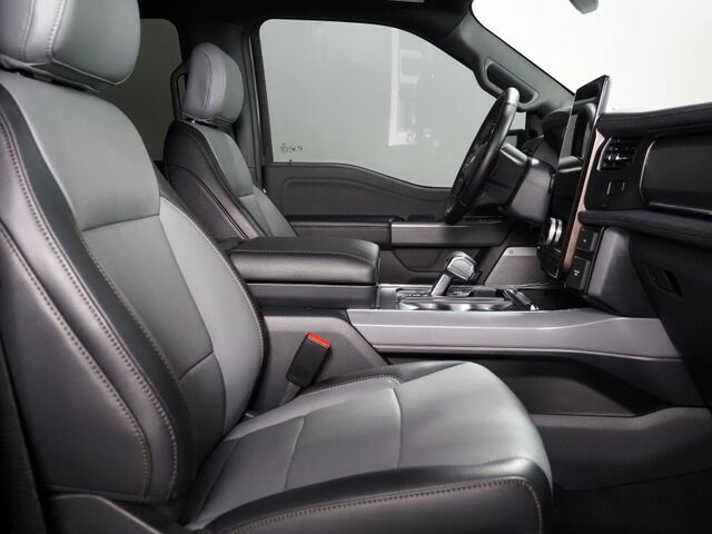 2024 Ford F-150 Lightning Lariat 4WD *NAVIGATION, ADAPTIVE CRUISE, SAFETY ALERTS, 360 CAMERAS, 15.5 INCH COLOR TOUCHSCREEN, TWIN PANEL MOONROOF, CLIMATE SEATS, HTD STEERING, BANG & OLUFSEN, WIRELESS CHARGING, ANDROID & APPLE Round Rock TX