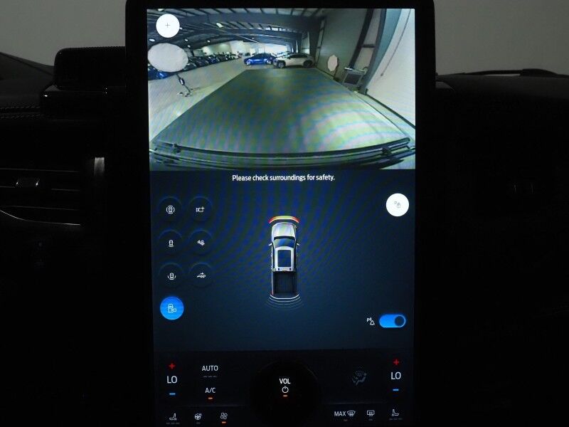 2024 Ford F-150 Lightning Platinum 4WD *NAVIGATION, ADAPTIVE CRUISE, SAFETY ALERTS, 360 VIEW CAMERAS, TWIN-PANEL MOONROOF, NIRVANA LEATHER, CLIMATE MASSAGE SEATS, HTD STEERING, BANG & OLUFSEN, WIRELESS CHARGING, ANDROID & APPLE Round Rock TX