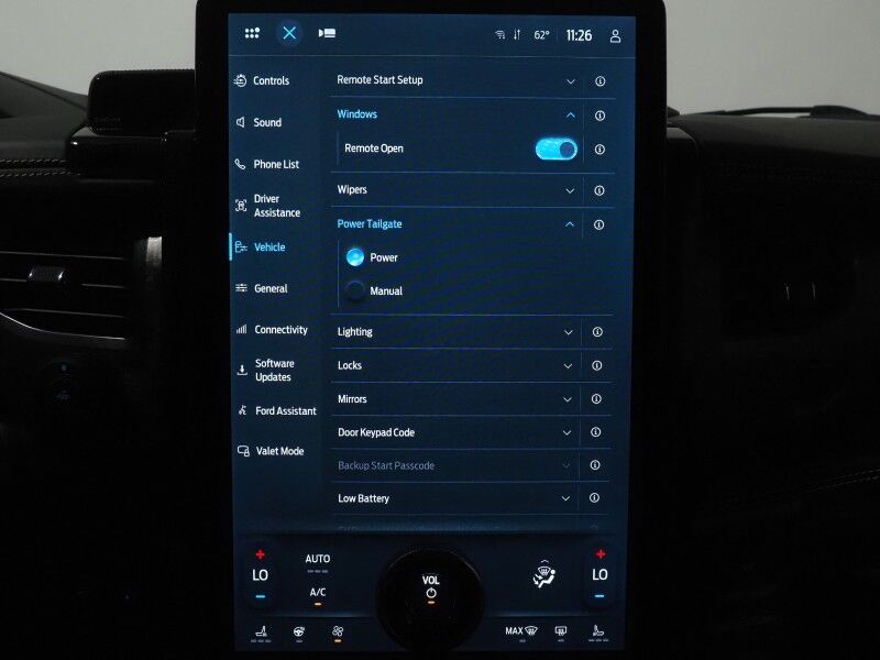 2024 Ford F-150 Lightning Platinum 4WD *NAVIGATION, ADAPTIVE CRUISE, SAFETY ALERTS, 360 VIEW CAMERAS, TWIN-PANEL MOONROOF, NIRVANA LEATHER, CLIMATE MASSAGE SEATS, HTD STEERING, BANG & OLUFSEN, WIRELESS CHARGING, ANDROID & APPLE Round Rock TX