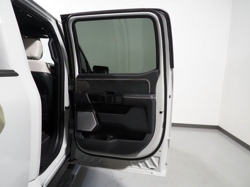 2024 Ford F-150 Lightning Platinum 4WD *NAVIGATION, ADAPTIVE CRUISE, SAFETY ALERTS, 360 VIEW CAMERAS, TWIN-PANEL MOONROOF, NIRVANA LEATHER, CLIMATE MASSAGE SEATS, HTD STEERING, BANG & OLUFSEN, WIRELESS CHARGING, ANDROID & APPLE Round Rock TX