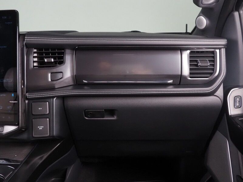 2024 Ford F-150 Lightning Platinum 4WD *NAVIGATION, ADAPTIVE CRUISE, SAFETY ALERTS, 360 VIEW CAMERAS, TWIN-PANEL MOONROOF, NIRVANA LEATHER, CLIMATE MASSAGE SEATS, HTD STEERING, BANG & OLUFSEN, WIRELESS CHARGING, ANDROID & APPLE Round Rock TX