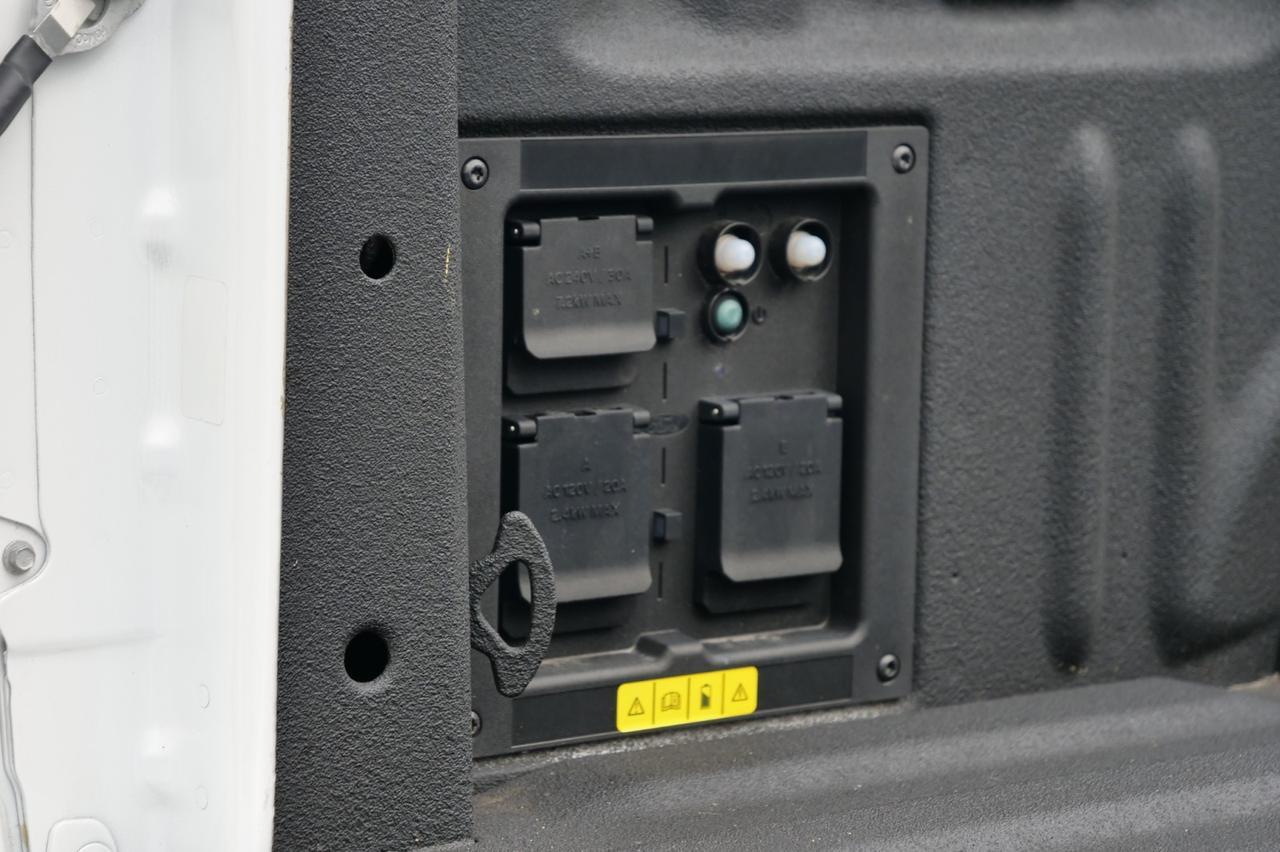 2024 Ford F-150 Lightning Platinum 4X4 / Pro Power Onboard / Extended Battery! Lincolnton NC