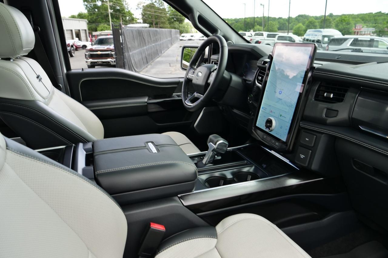 2024 Ford F-150 Lightning Platinum 4X4 / Pro Power Onboard / Extended Battery! Lincolnton NC