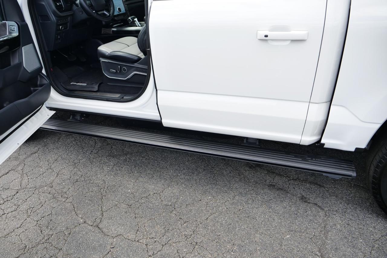 2024 Ford F-150 Lightning Platinum 4X4 / Pro Power Onboard / Extended Battery! Lincolnton NC