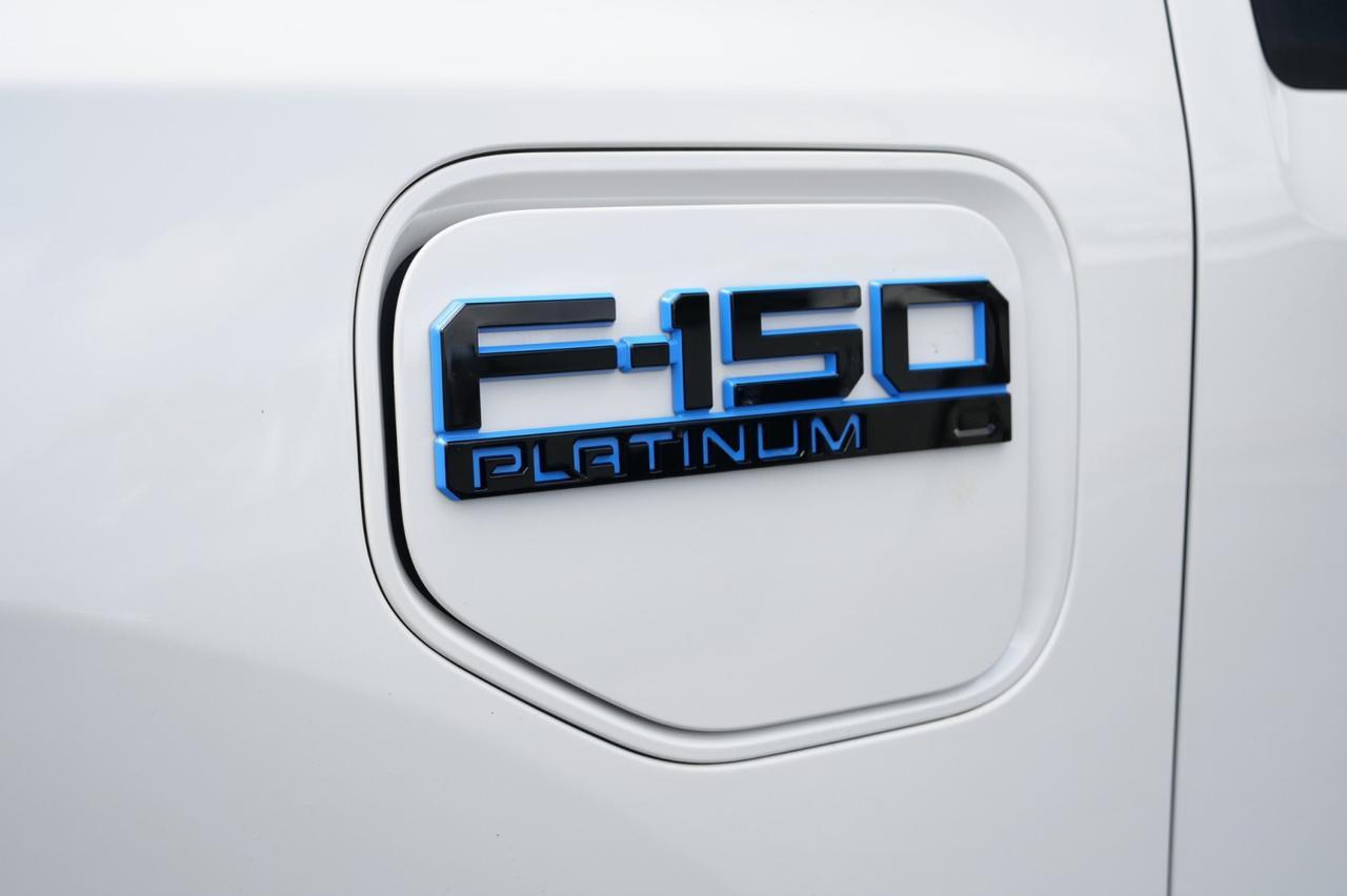 2024 Ford F-150 Lightning Platinum 4X4 / Pro Power Onboard / Extended Battery! Lincolnton NC